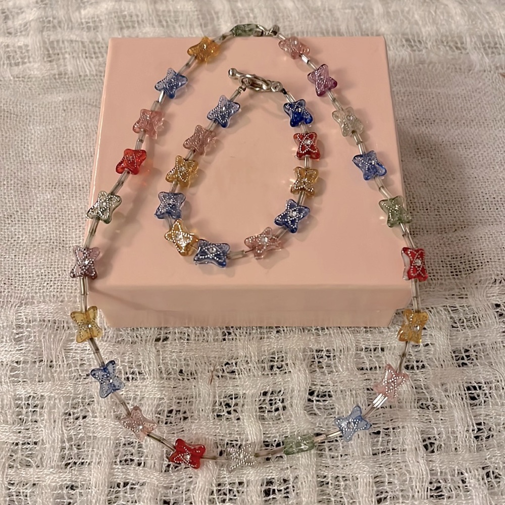 Plastic Beaded Necklace and Bracelet Combo